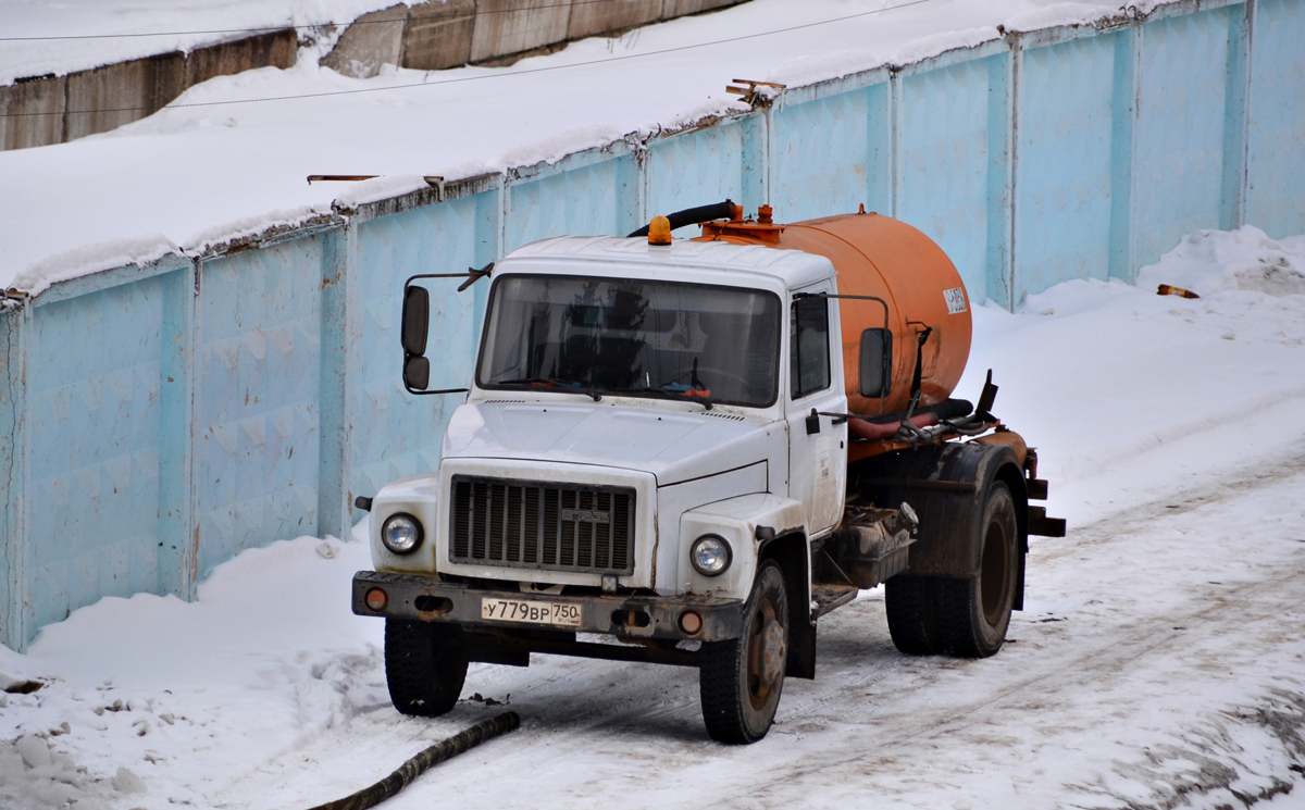 Калужская область, № У 779 ВР 750 — ГАЗ-3307