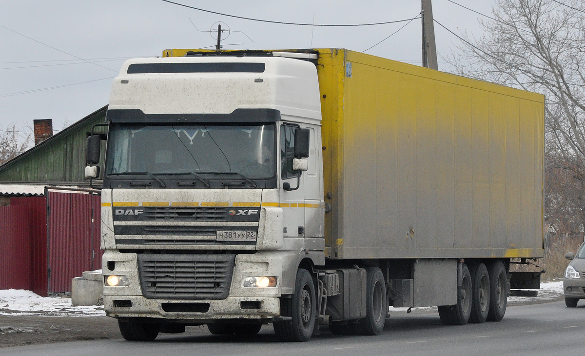 Алтайский край, № Н 381 УУ 22 — DAF XF95 FT