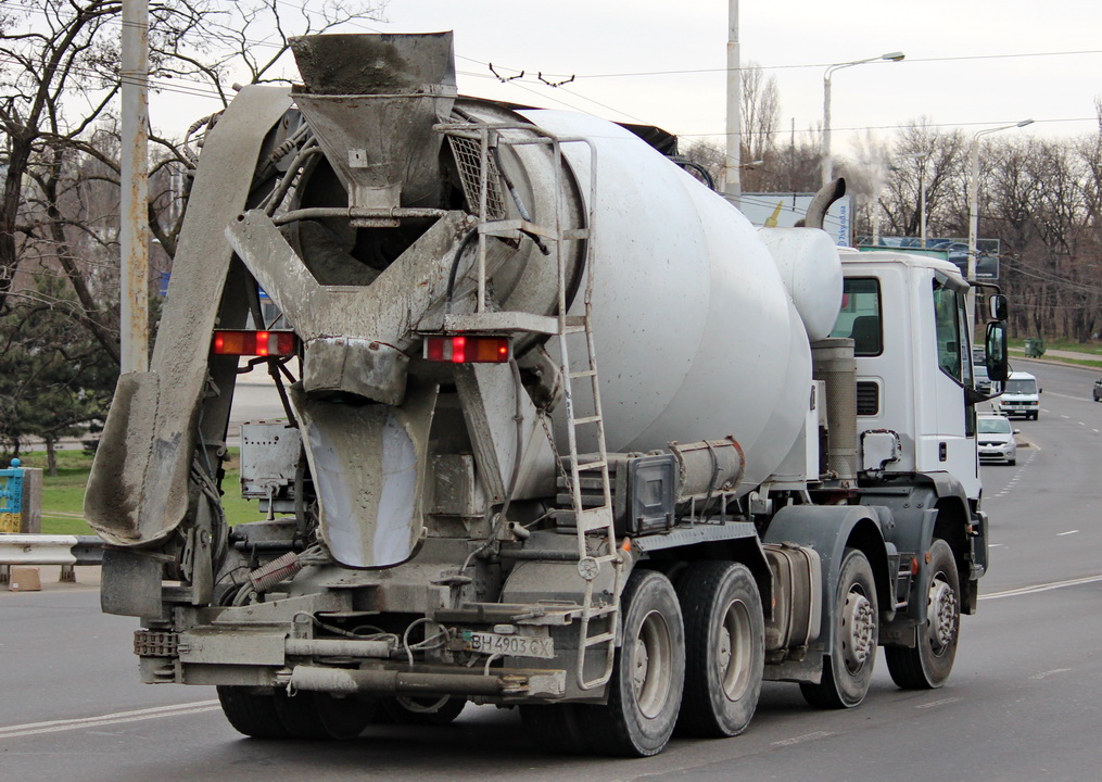 Одесская область, № ВН 4903 СХ — IVECO EuroTrakker