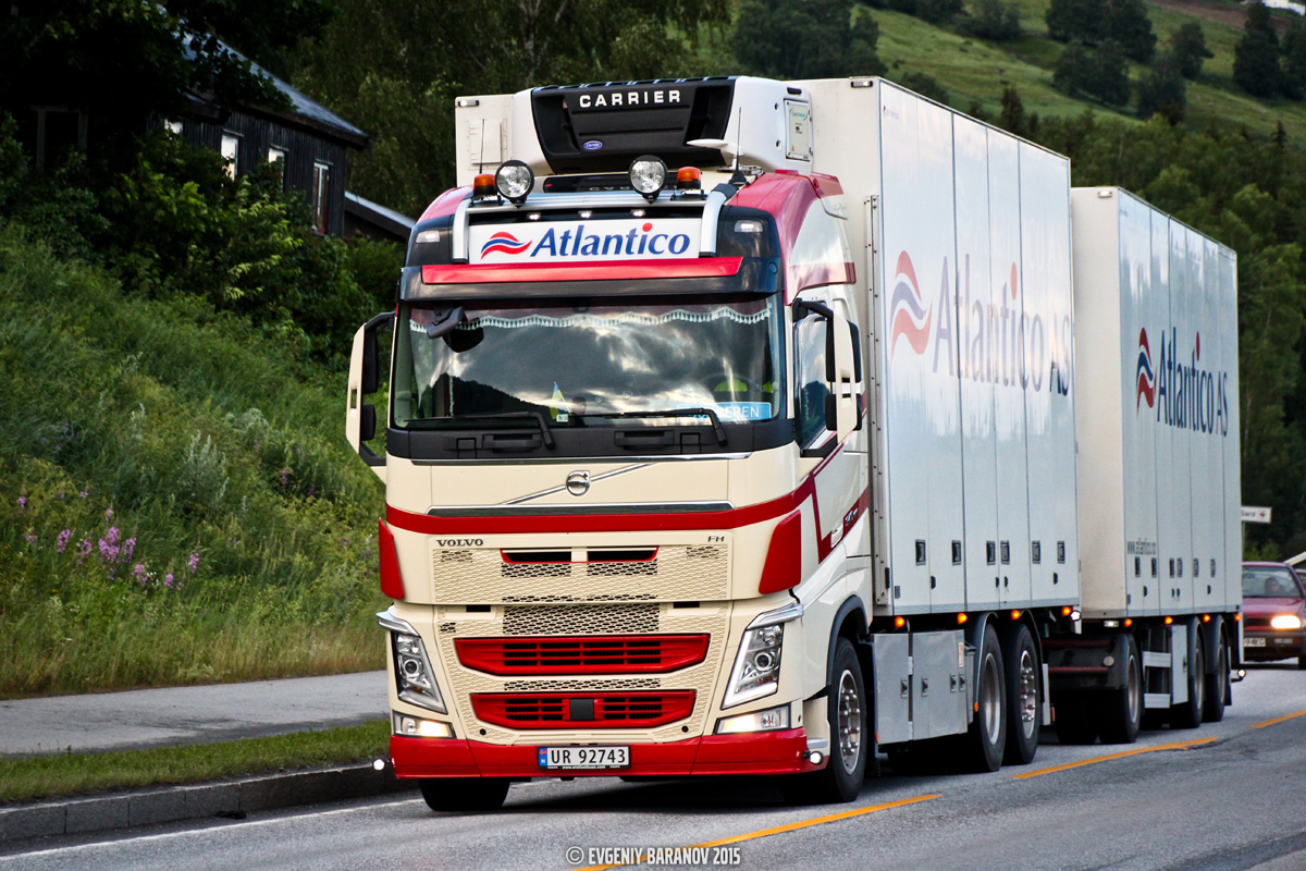 Норвегия, № UR 92743 — Volvo ('2012) FH16.550