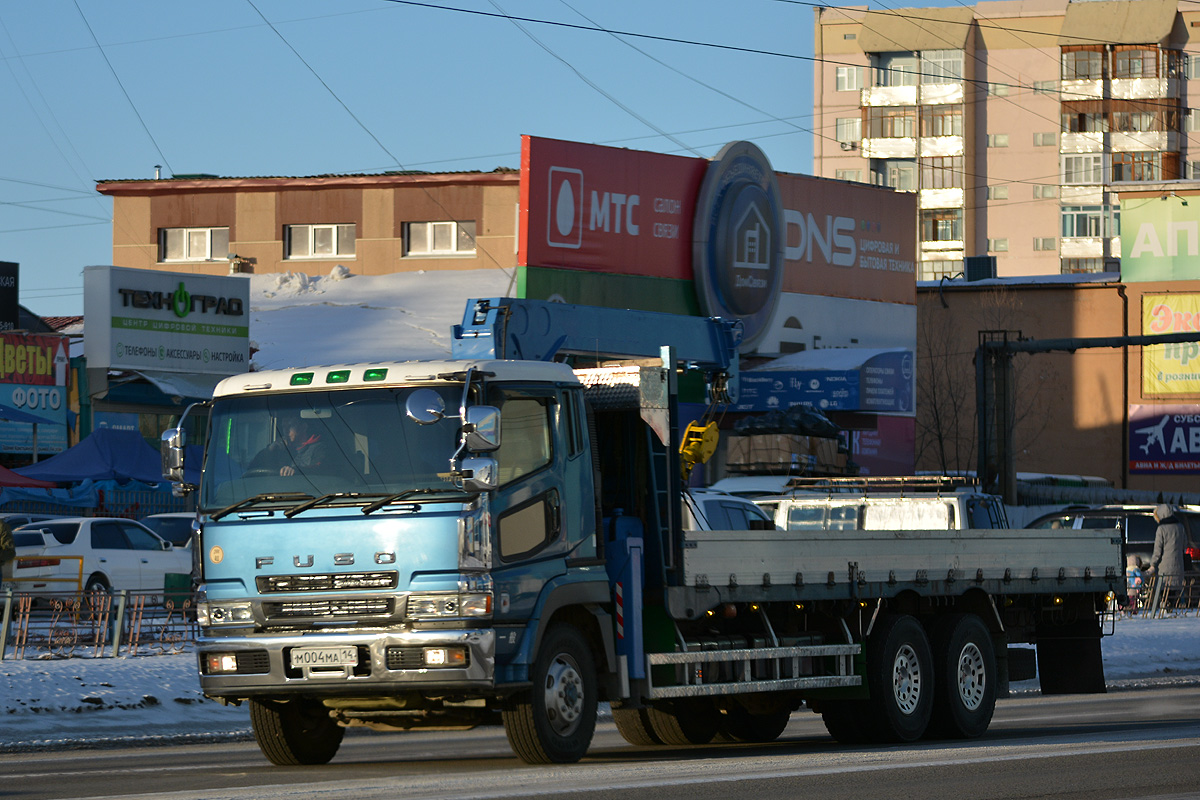 Саха (Якутия), № М 004 МА 14 — Mitsubishi Fuso The Great