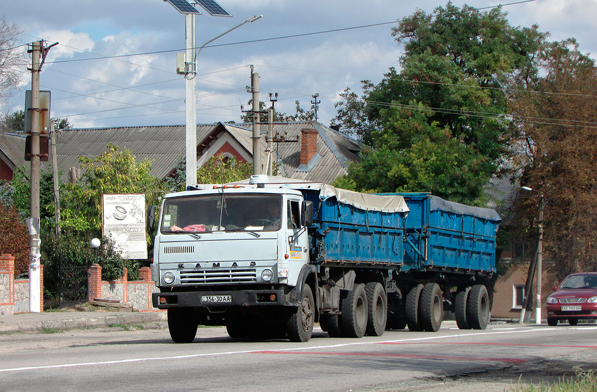 Днепропетровская область, № 356-30 АА — КамАЗ-5320