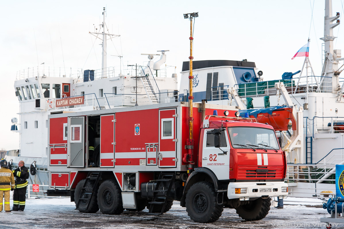 Санкт-Петербург, № В 973 ЕУ 178 — КамАЗ-43118-15 [43118R]