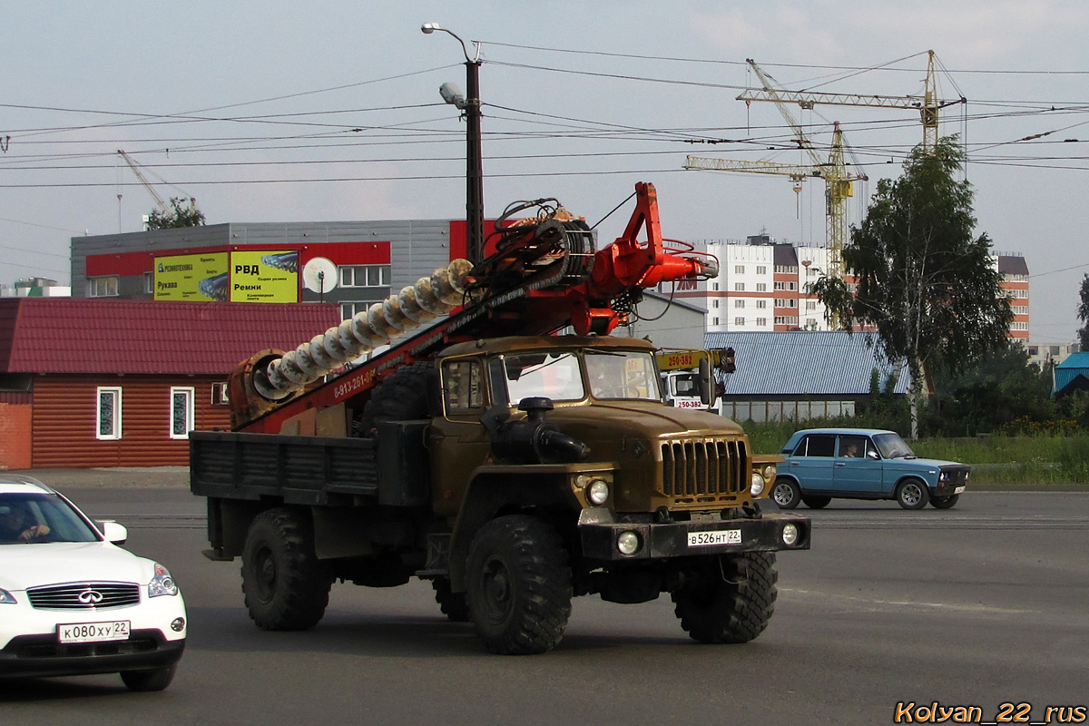 Алтайский край, № В 526 НТ 22 — Урал-43206-41