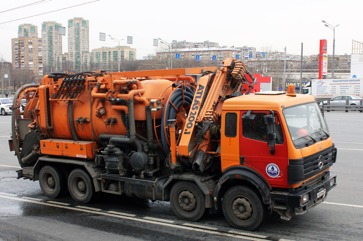 Москва, № Р 810 ВМ 99 — Mercedes-Benz SK (общ. мод.)