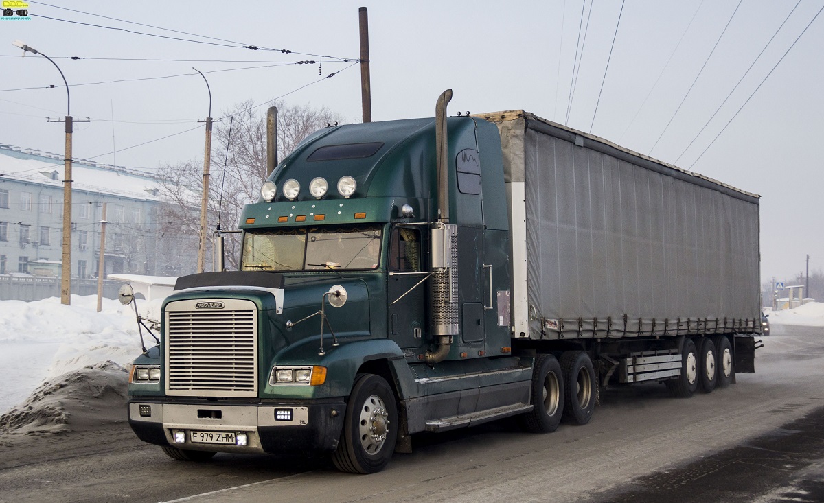 Восточно-Казахстанская область, № F 979 ZHM — Freightliner FLD 120