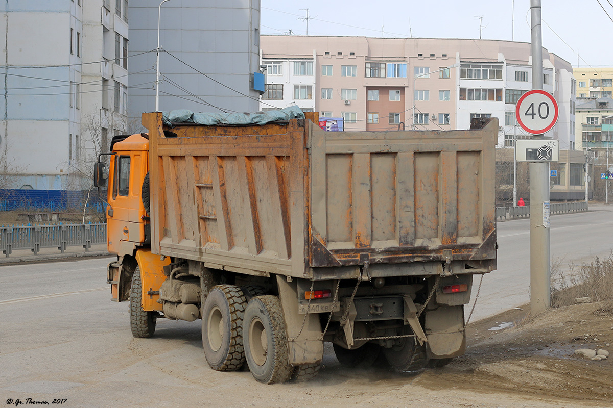 Саха (Якутия), № А 140 КВ 14 — Shaanxi Shacman F2000 SX325x