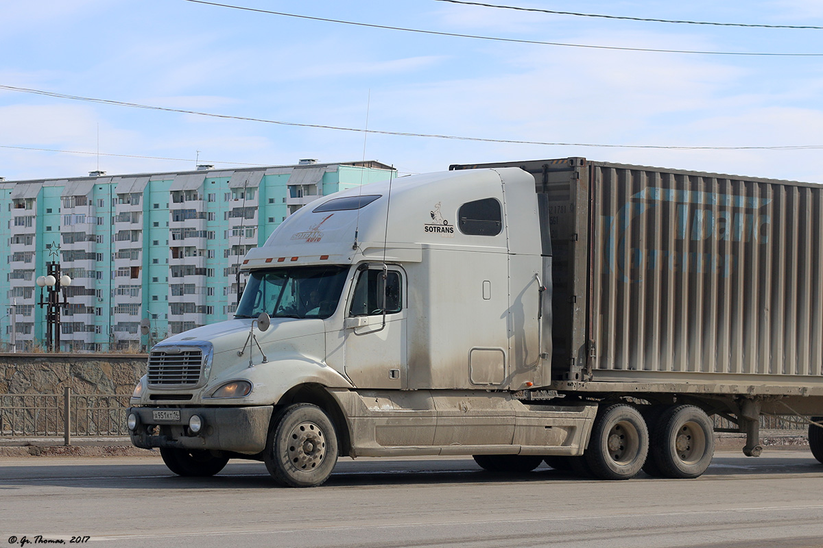 Саха (Якутия), № А 951 КТ 14 — Freightliner Columbia