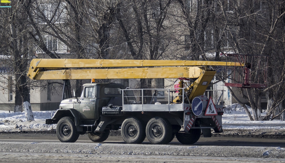 Восточно-Казахстанская область, № F 827 DM — ЗИЛ-131НА