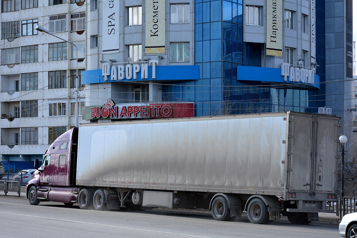 Саха (Якутия), № Х 263 КР 14 — Kenworth T2000