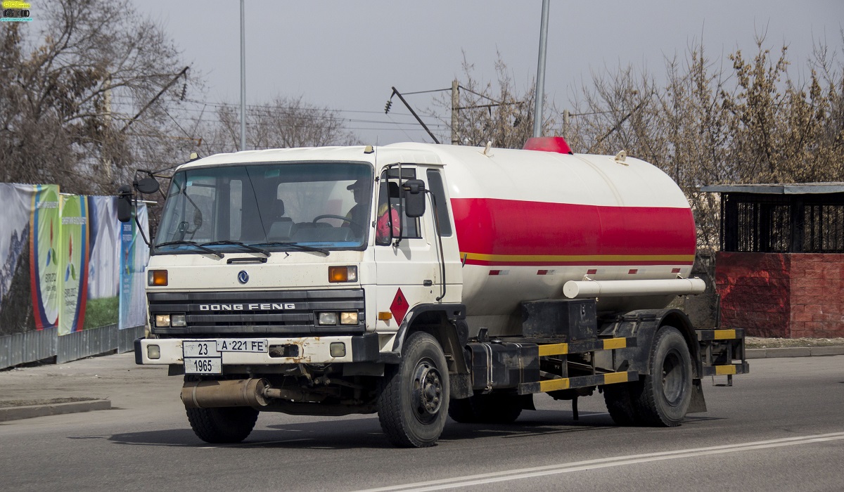 Алматы, № A 221 FE — Dongfeng EQ (общая модель)