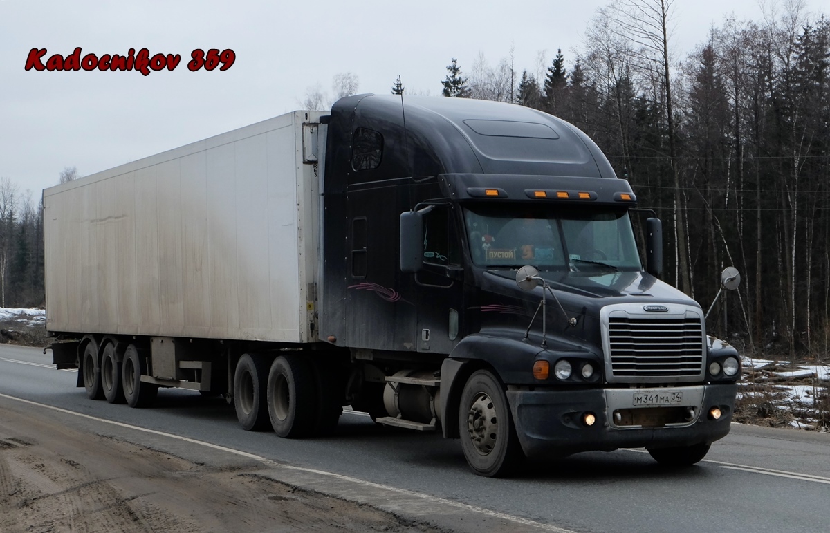 Волгоградская область, № М 341 МА 34 — Freightliner Century Class