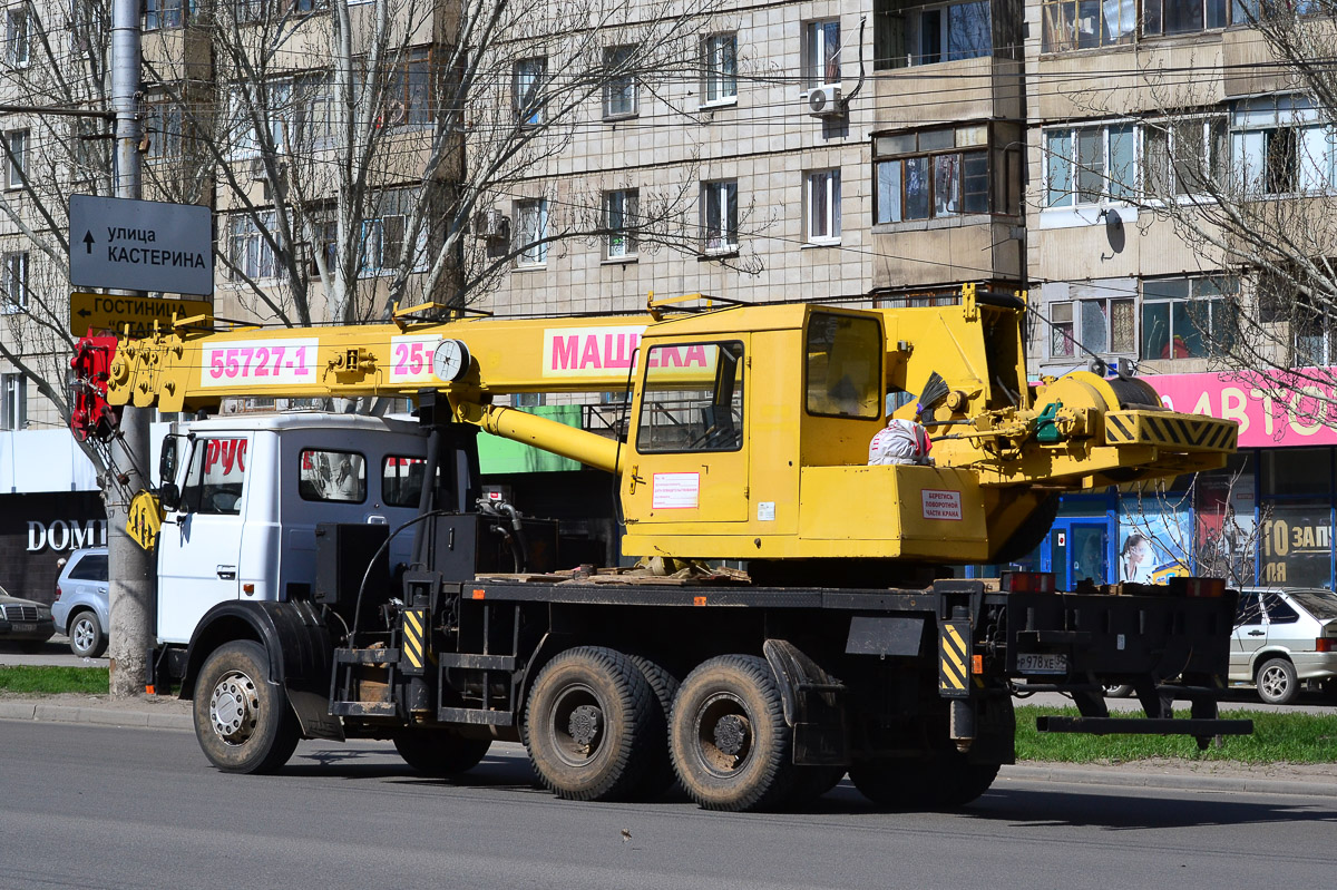 Волгоградская область, № Р 978 ХЕ 34 — МАЗ-630303