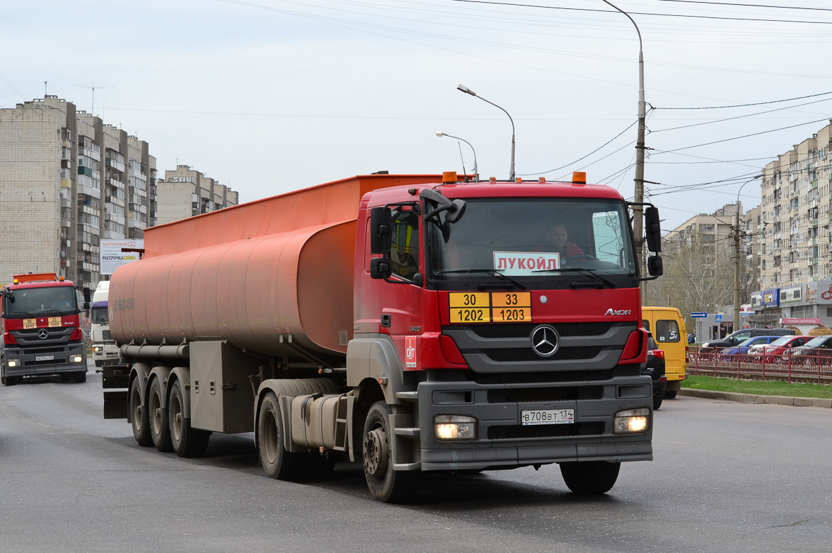 Волгоградская область, № В 708 ВТ 134 — Mercedes-Benz Axor 1840 [Z9M]