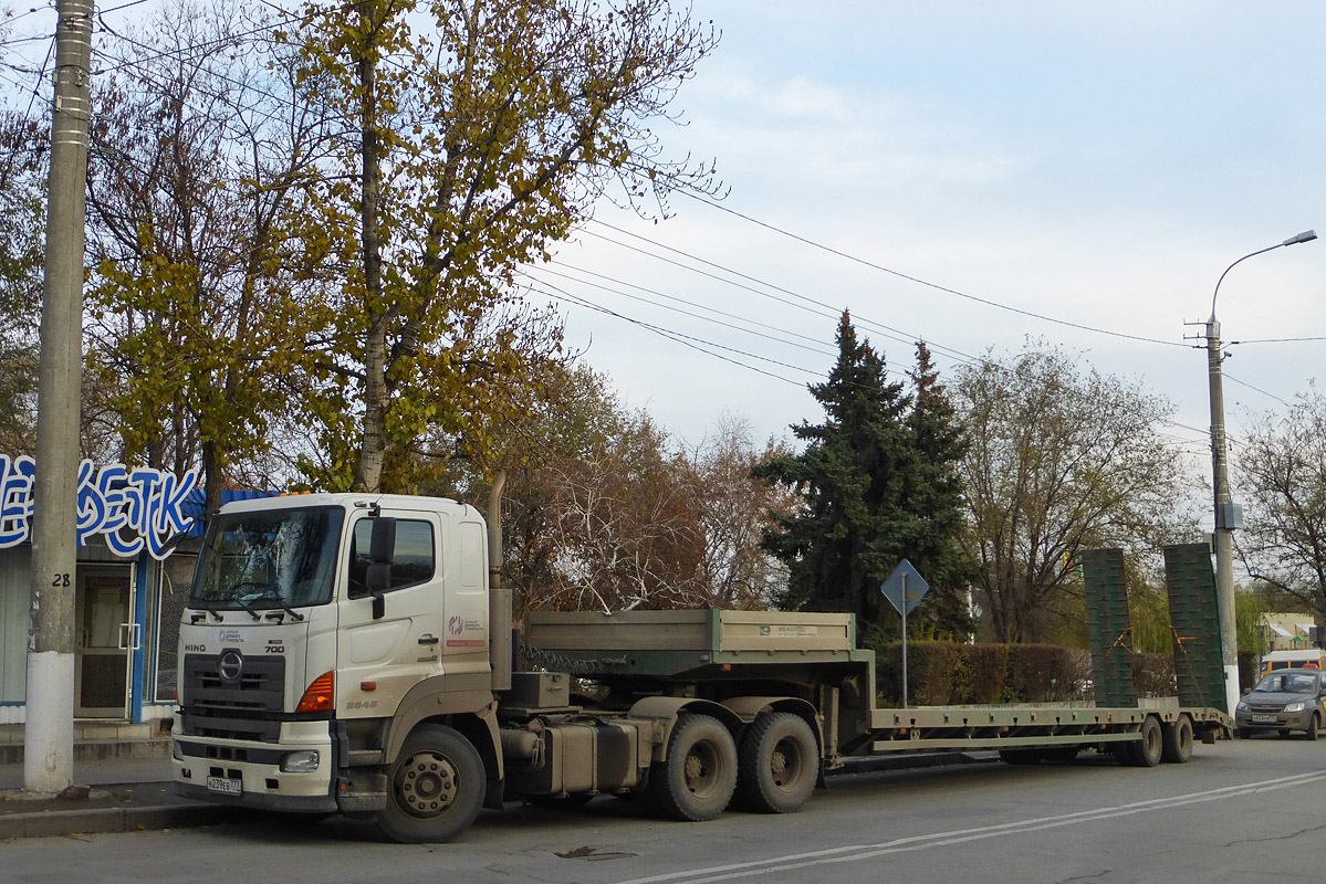 Волгоградская область, № Н 239 ЕВ 777 — Hino 700