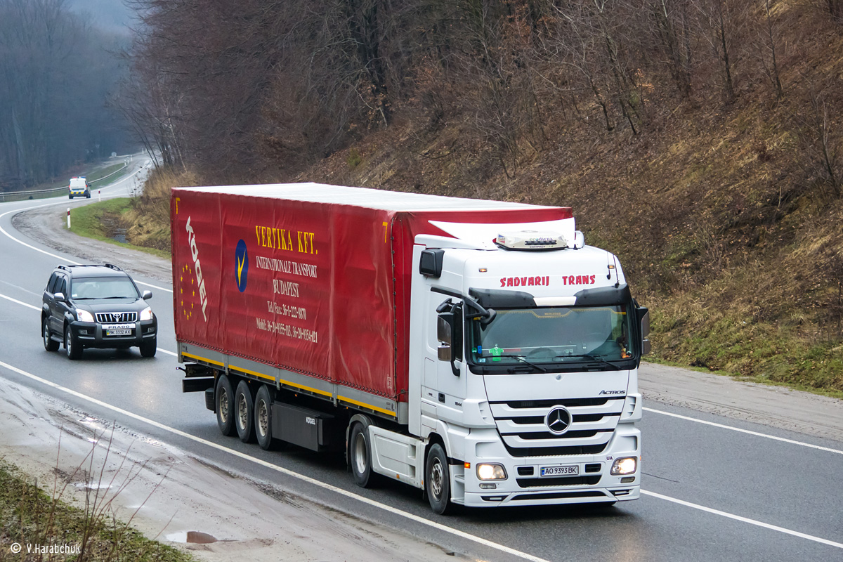 Закарпатская область, № АО 9393 ВК — Mercedes-Benz Actros ('2009) 1844