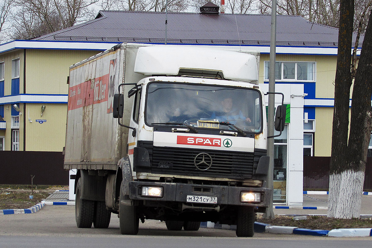 Ивановская область, № М 321 СУ 37 — Mercedes-Benz SK 1722