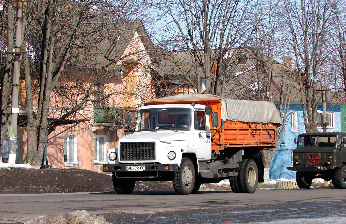 Днепропетровская область, № АЕ 7056 СО — ГАЗ-3309