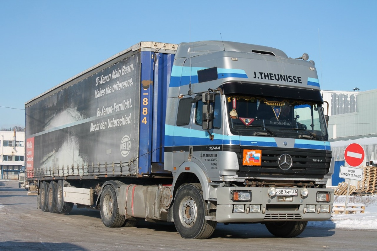 Белгородская область, № Р 889 МУ 31 — Mercedes-Benz SK 1844