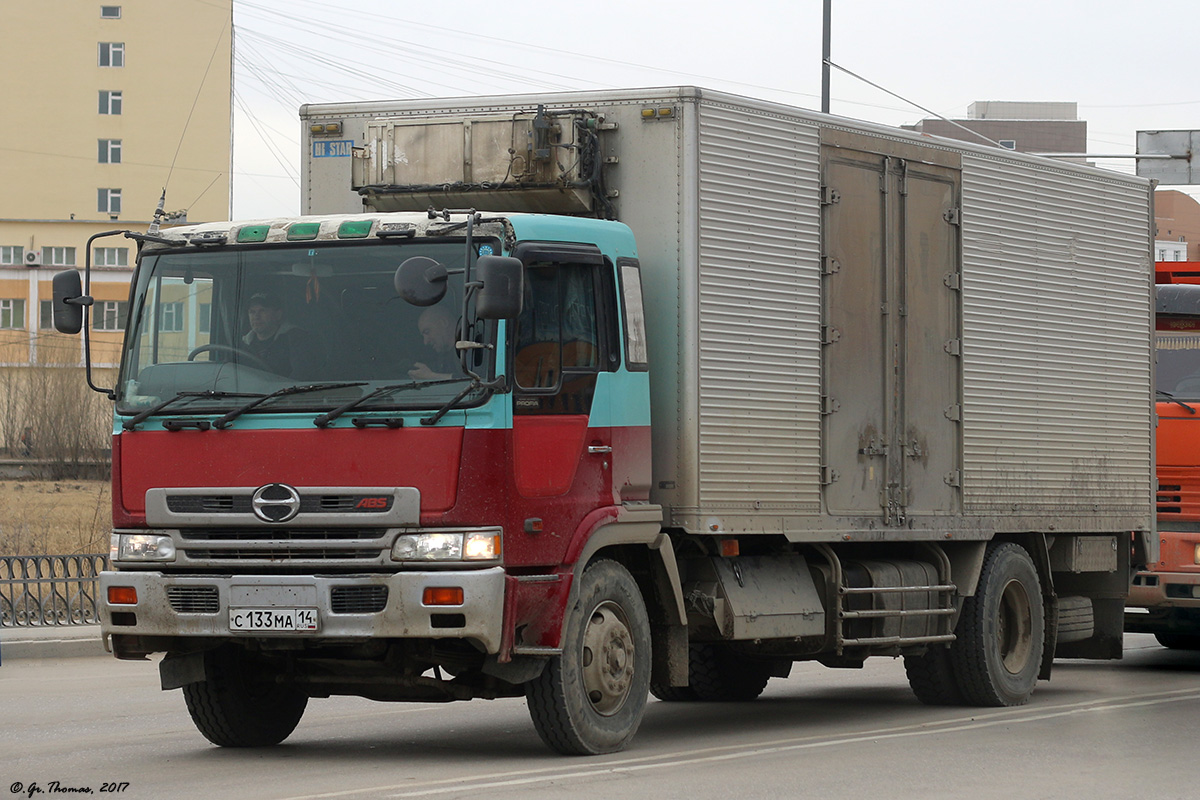 Саха (Якутия), № С 133 МА 14 — Hino Profia