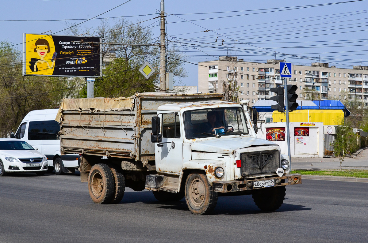 Волгоградская область, № А 065 НУ 134 — ГАЗ-3309