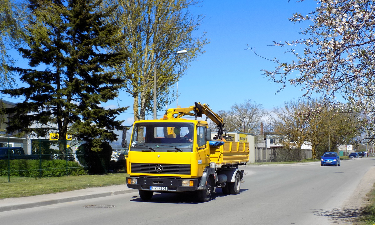 Латвия, № FV-7808 — Mercedes-Benz LK (общ. мод.)