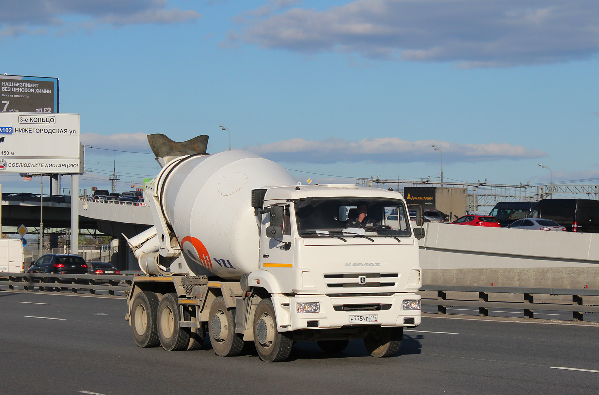 Москва, № Е 775 УР 777 — КамАЗ-6540-L4(19)