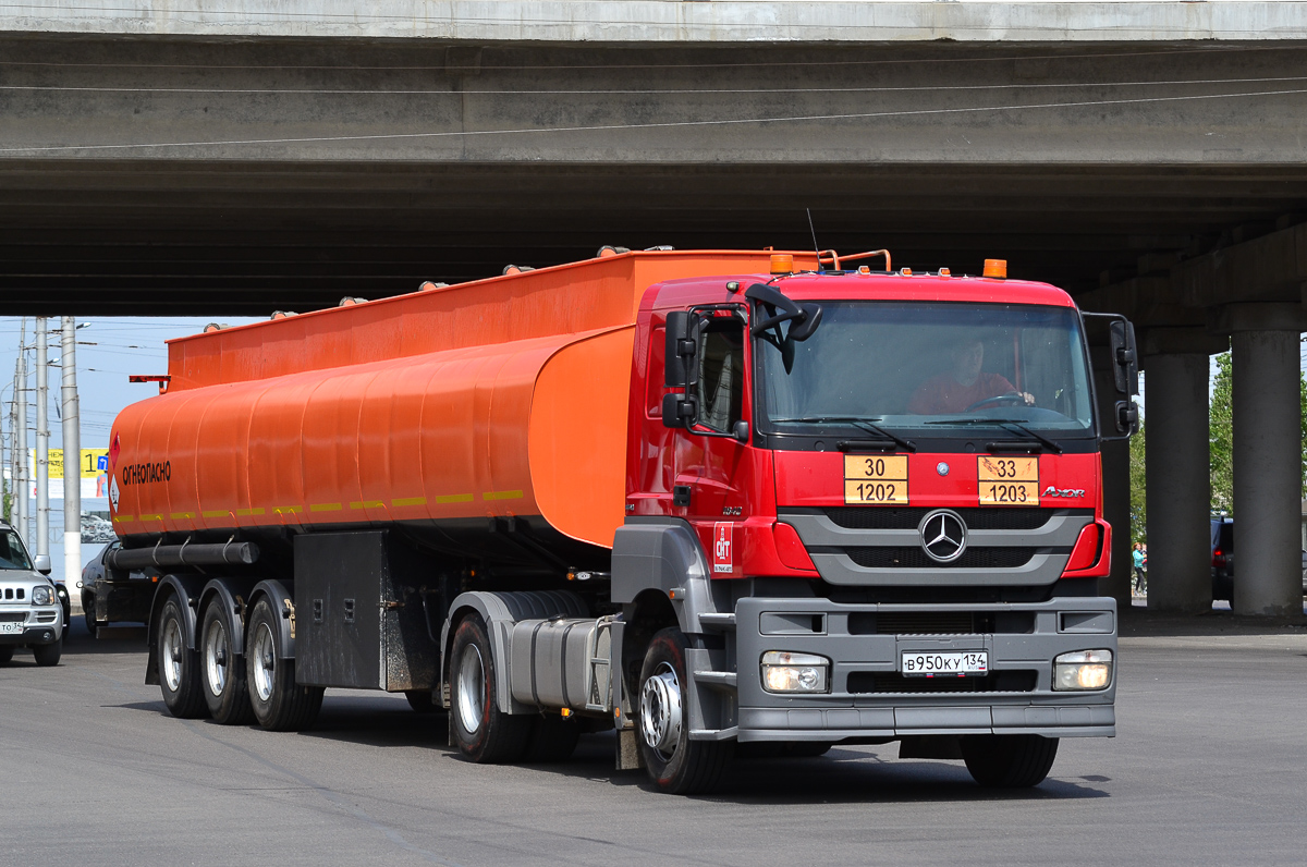 Волгоградская область, № В 950 КУ 134 — Mercedes-Benz Axor 1840 [Z9M]