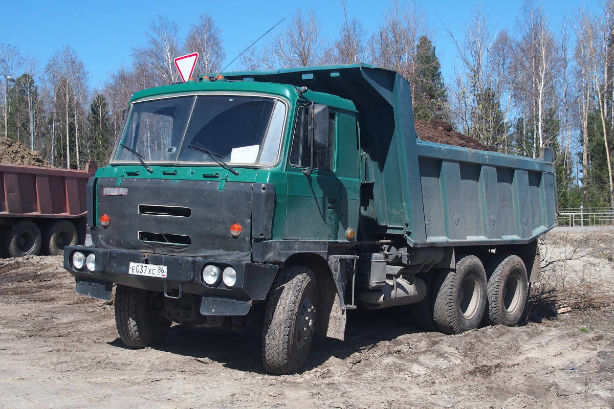 Ханты-Мансийский автоном.округ, № Е 037 ХС 86 — Tatra 815-21AS01