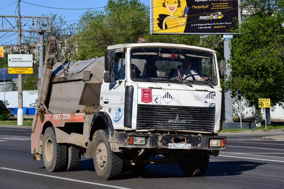 Волгоградская область, № Р 985 ЕВ 34 — МАЗ-5551A2