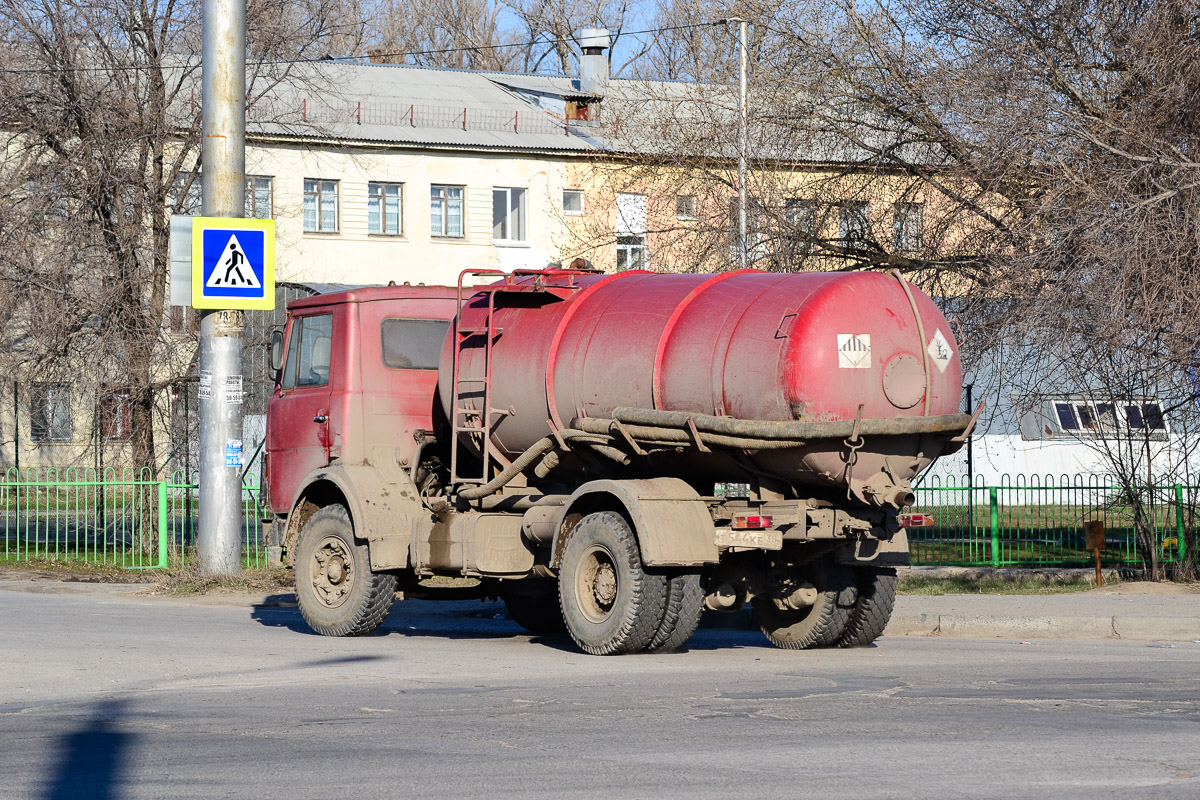 Волгоградская область, № Т 544 КЕ 30 — МАЗ-5551 [555100]