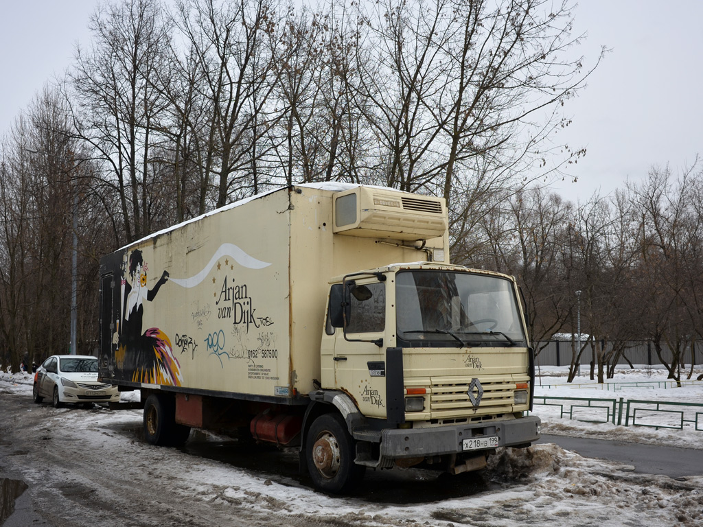 Москва, № Х 218 НВ 199 — Renault Midliner