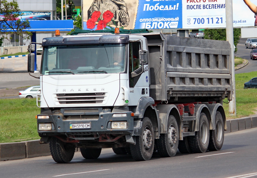 Одесская область, № ВН 5910 СМ — IVECO Trakker ('2004)