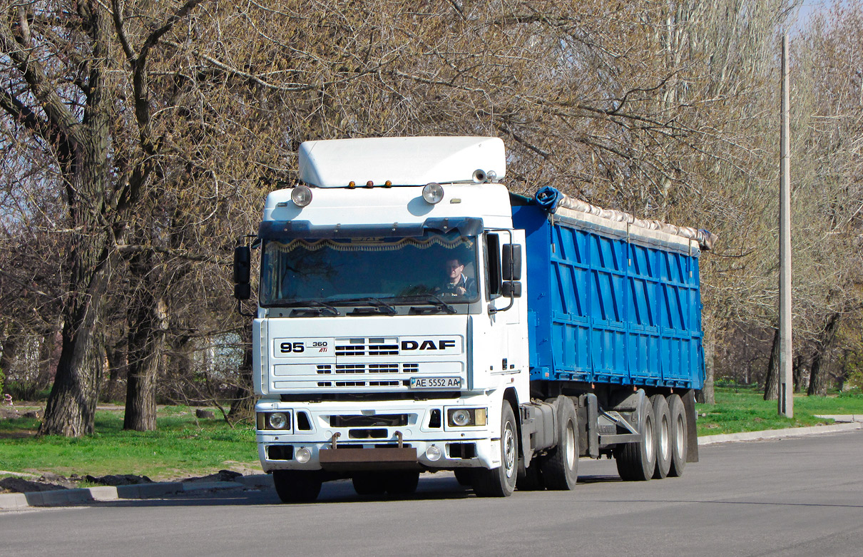 Днепропетровская область, № АЕ 5552 АА — DAF 95 FT