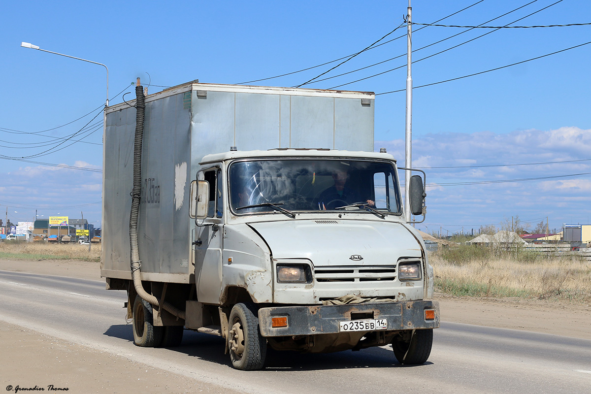 Саха (Якутия), № О 235 ВВ 14 — ЗИЛ-5301БО "Бычок"