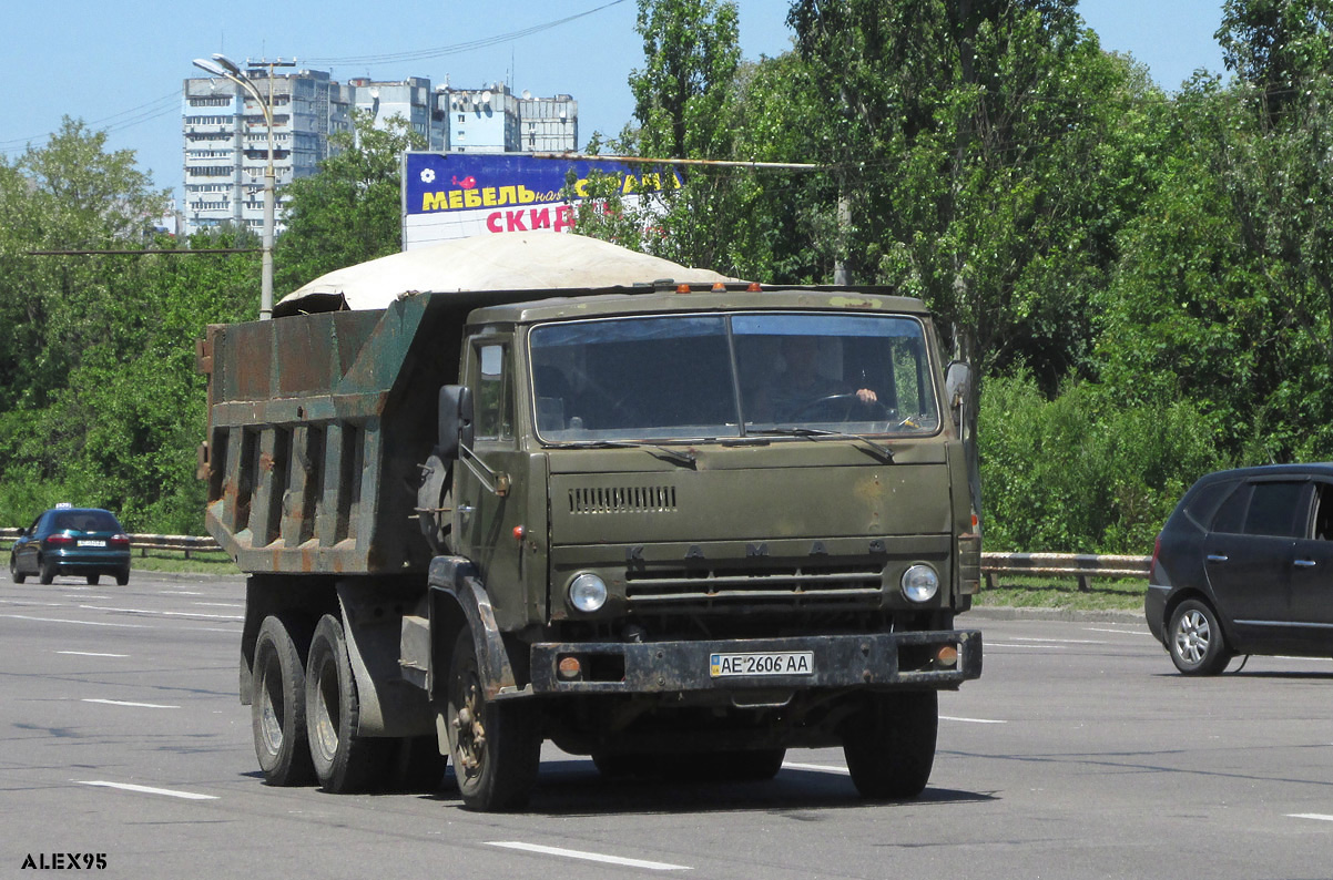 Днепропетровская область, № АЕ 2606 АА — КамАЗ-5511