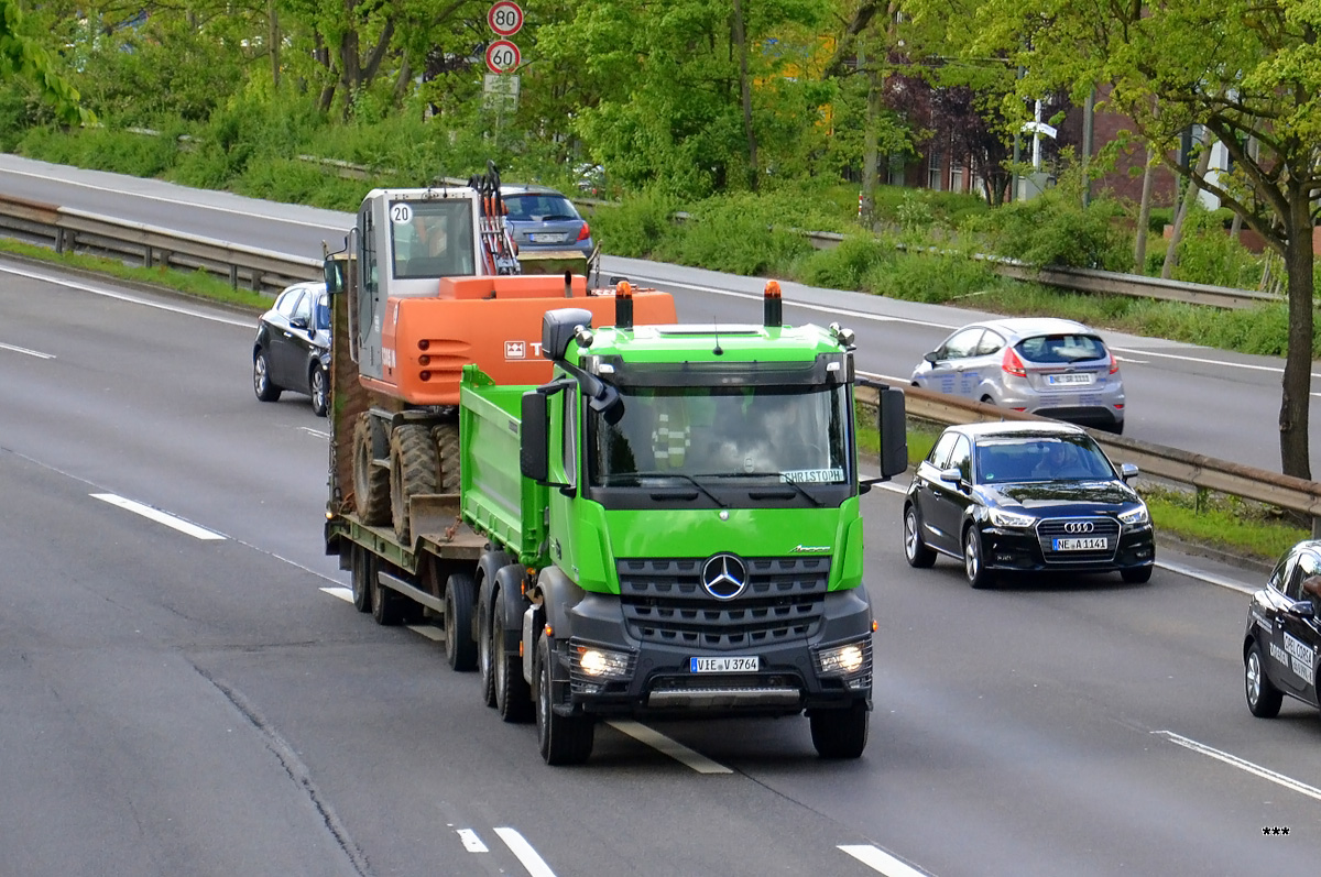 Германия, № VIE-V 3764 — Mercedes-Benz Arocs (общ.м)