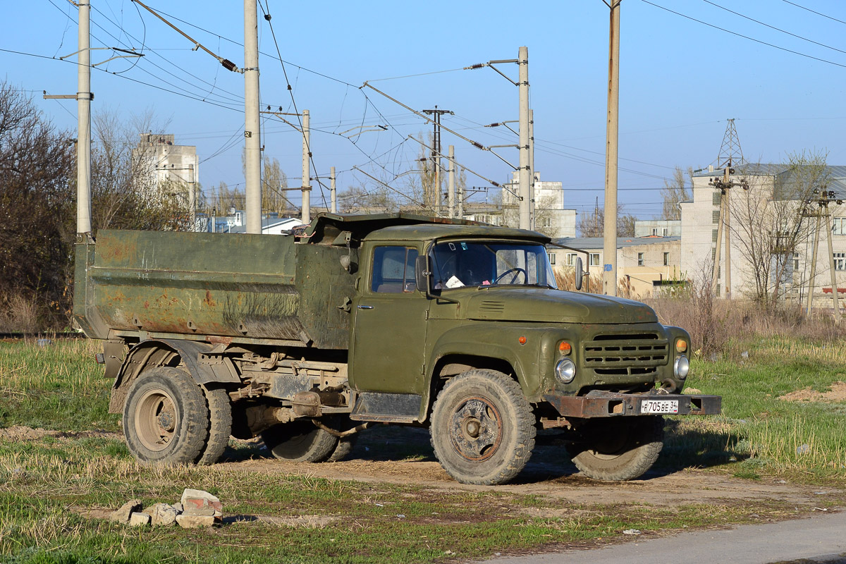 Волгоградская область, № Р 705 ВЕ 34 — ЗИЛ-495710