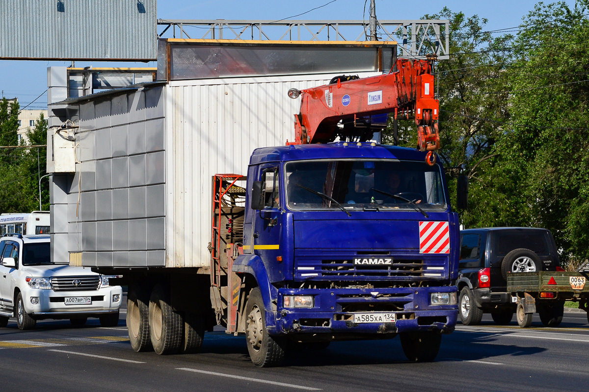 Волгоградская область, № А 585 ХА 134 — КамАЗ-65117 [651170]