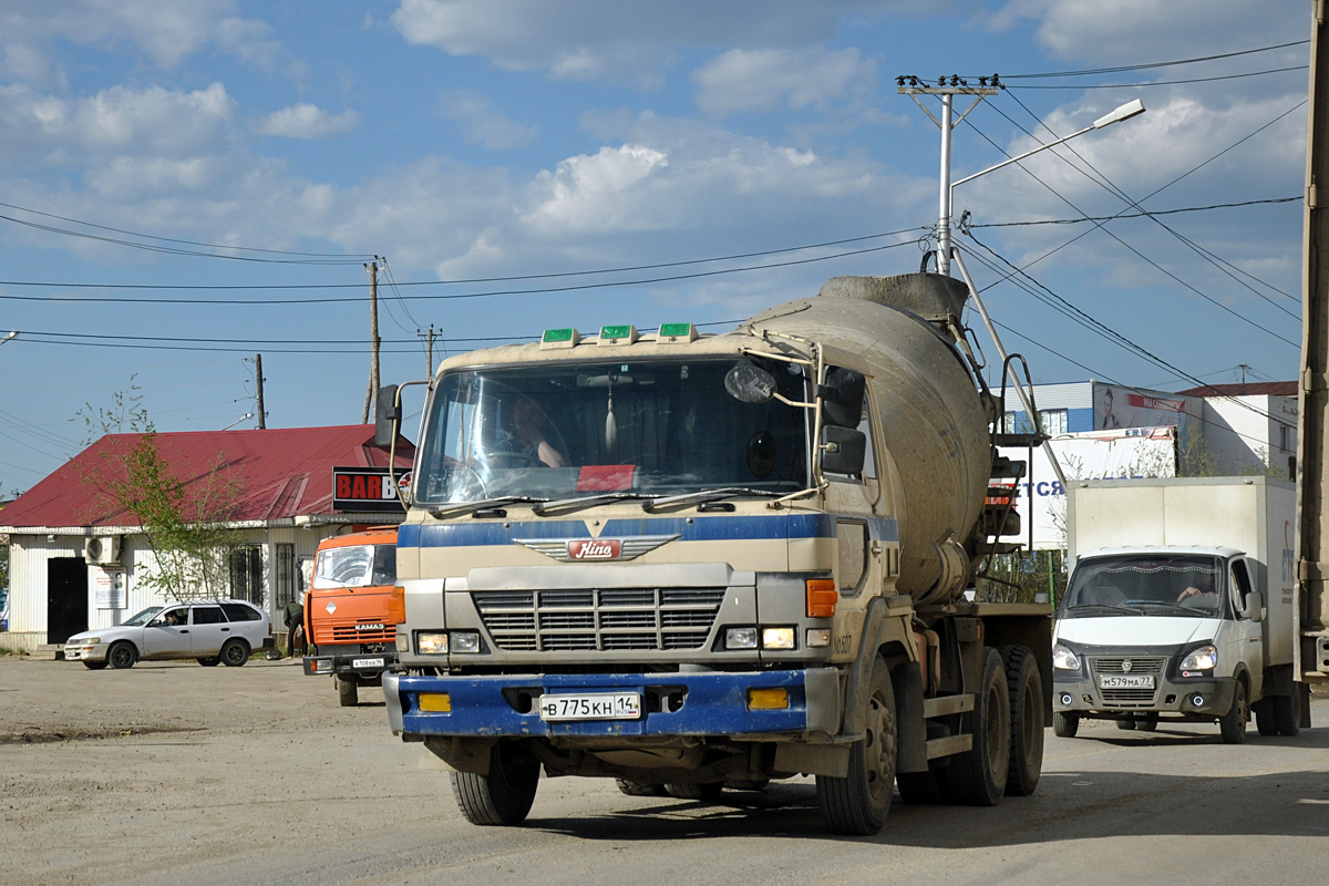 Саха (Якутия), № В 775 КН 14 — Hino FS