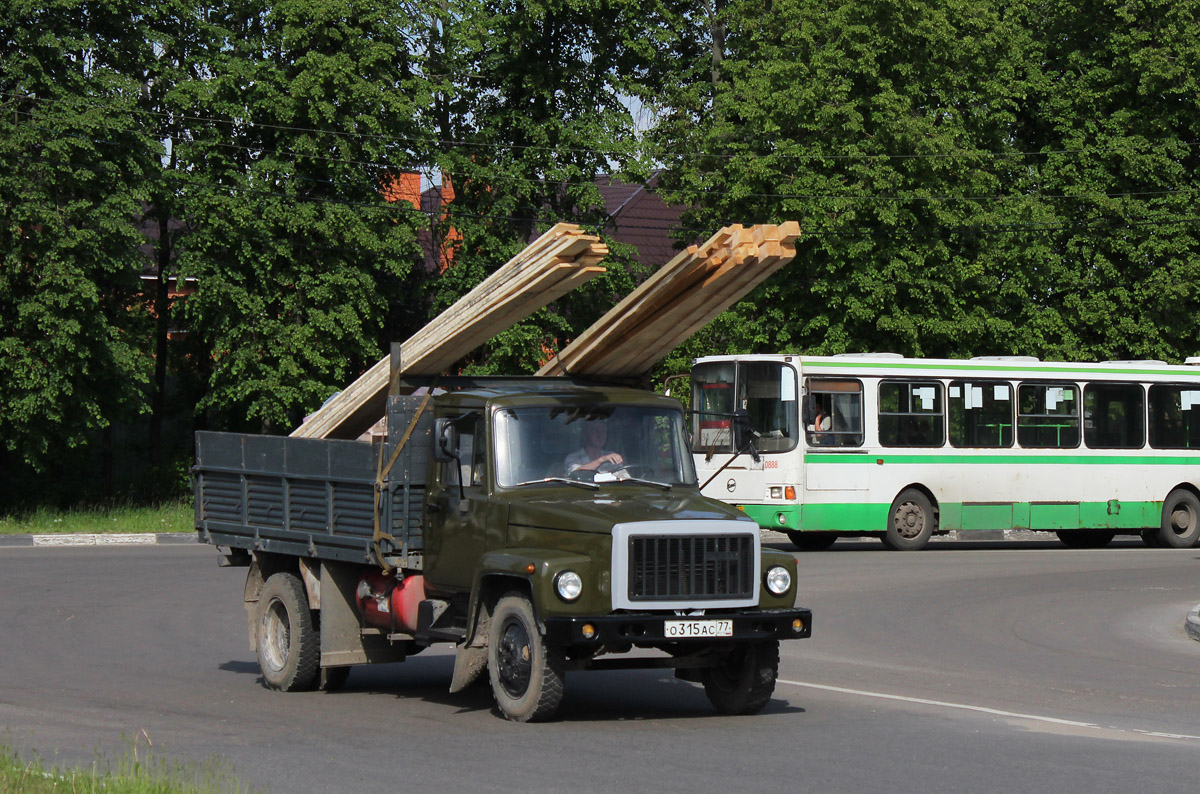 Москва, № О 315 АС 77 — ГАЗ-3307