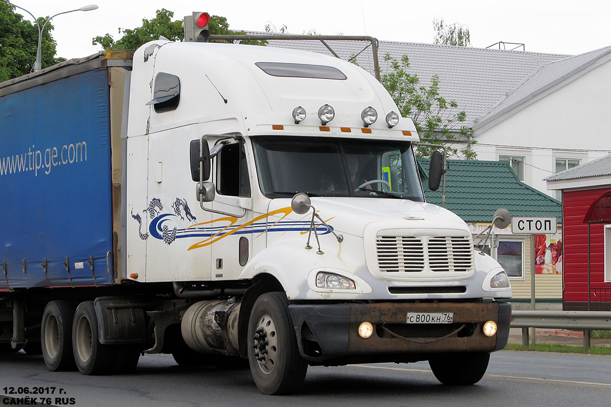 Ярославская область, № С 800 КН 76 — Freightliner Columbia