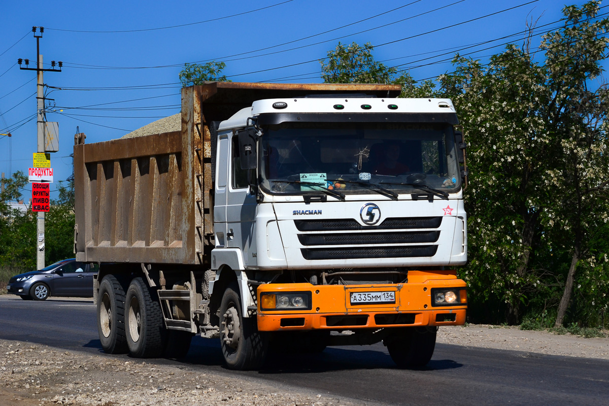 Волгоградская область, № А 335 ММ 134 — Shaanxi Shacman F3000 SX325x