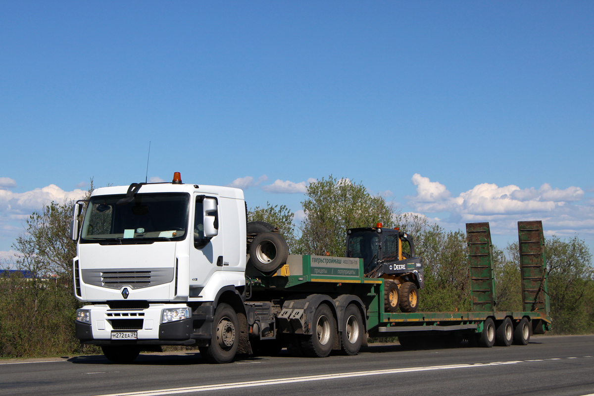 Архангельская область, № М 272 ЕА 29 — Renault Premium Lander [X9P]