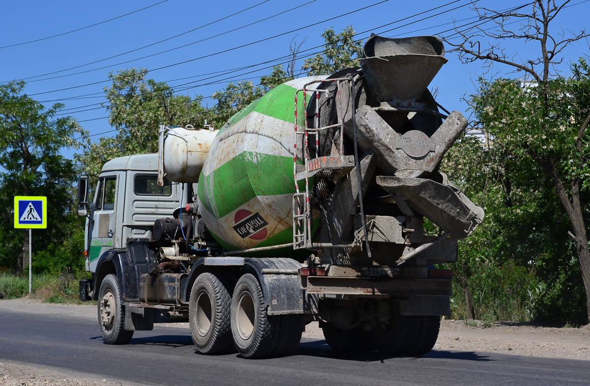 Волгоградская область, № В 646 КХ 134 — КамАЗ-53229-02 [53229C]