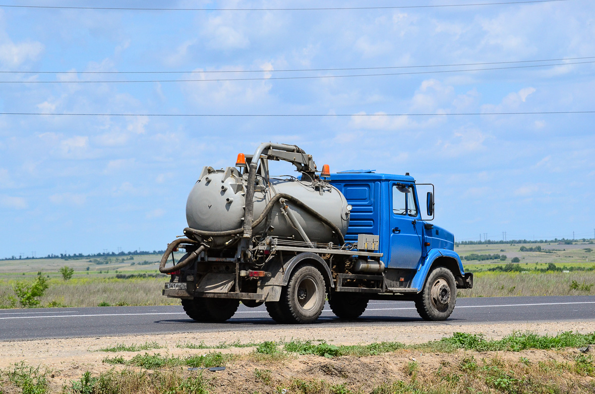 Волгоградская область, № Х 141 КМ 76 — ЗИЛ-494560