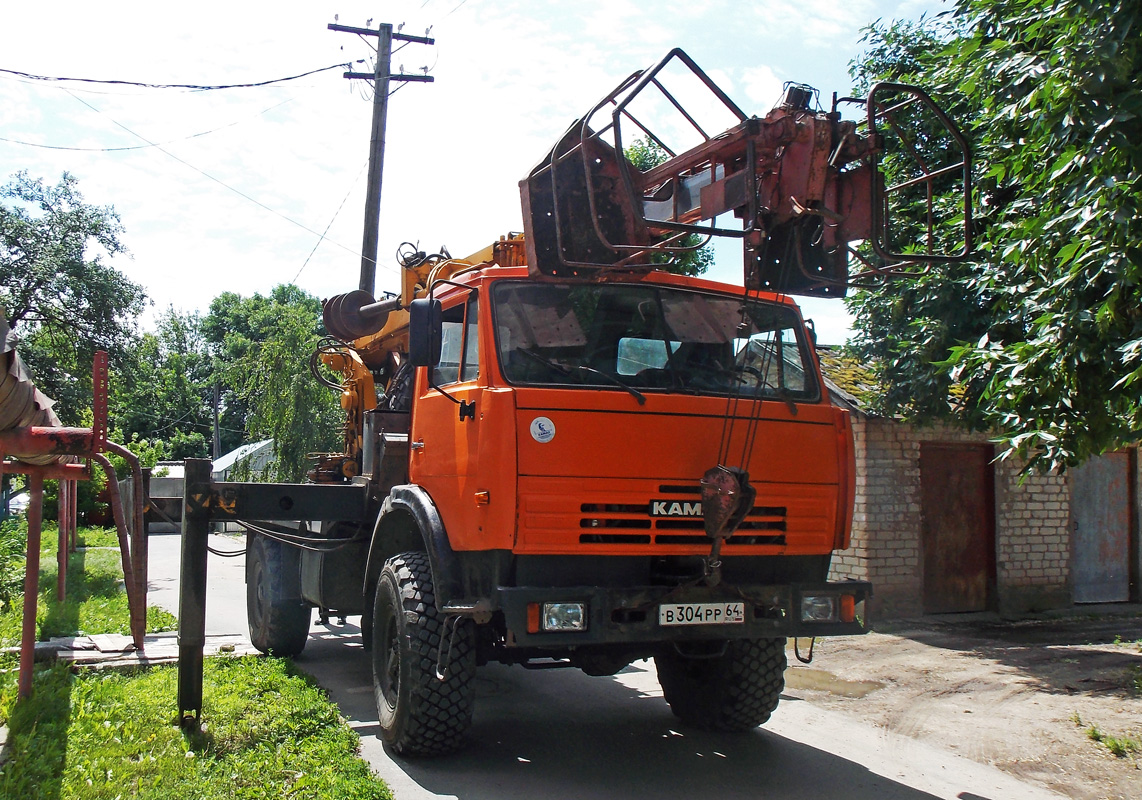 Саратовская область, № В 304 РР 64 — КамАЗ-4326-15 [43260R]