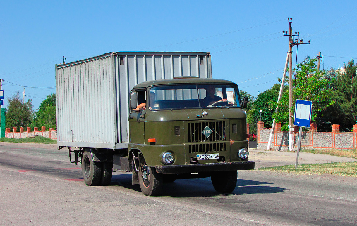 Днепропетровская область, № АЕ 2709 АА — IFA W50L/IKB-1