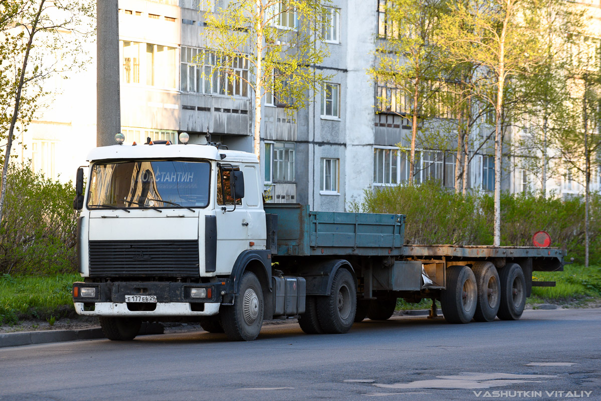 Архангельская область, № Е 177 ЕВ 29 — МАЗ-54329