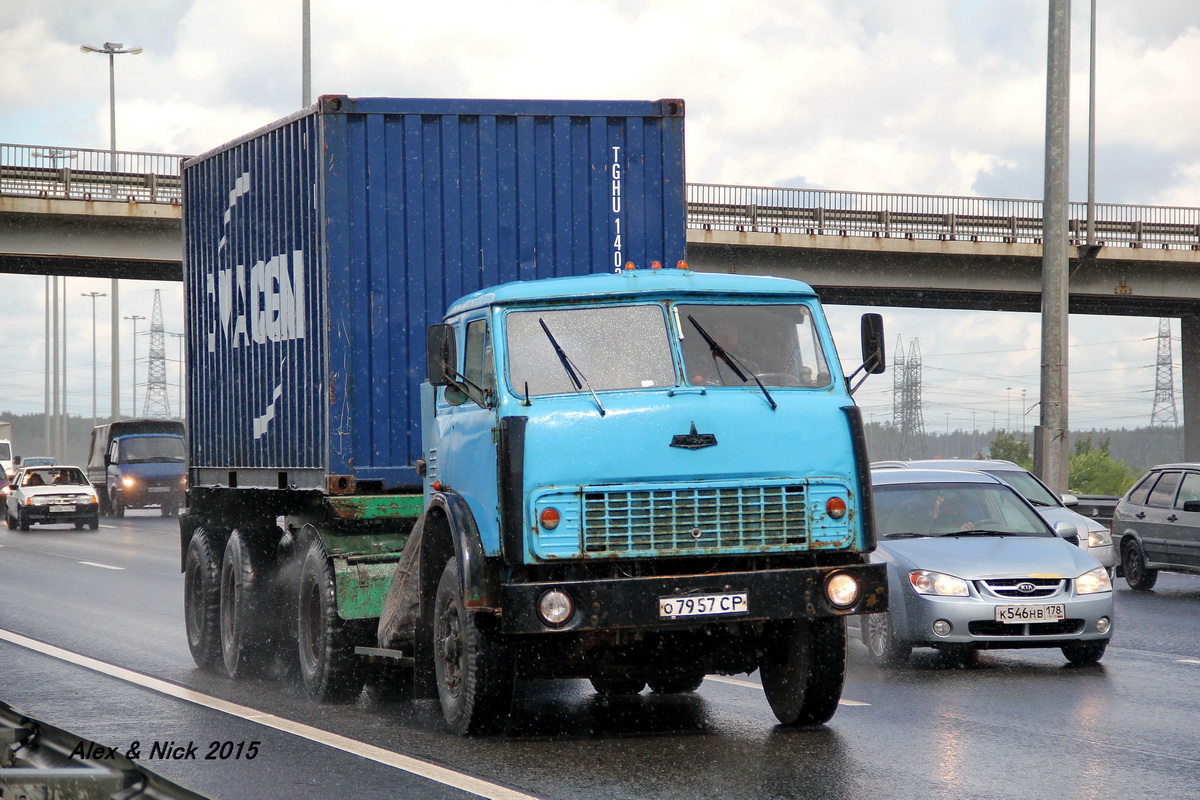 Санкт-Петербург, № О 7957 СР — МАЗ-5429